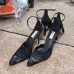 ArteanaAmalfi D'Orsay Black Lace Ankle Strap Pump, 95mm